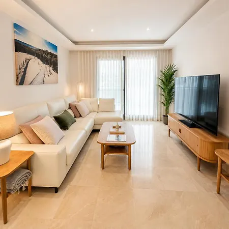 شقة 3 Bedroom Arqueros *
