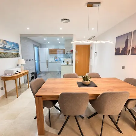 شقة 3 Bedroom Arqueros ماربيا