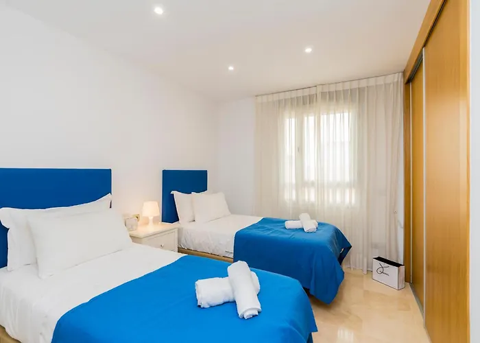 3 Bedroom Arqueros شقة