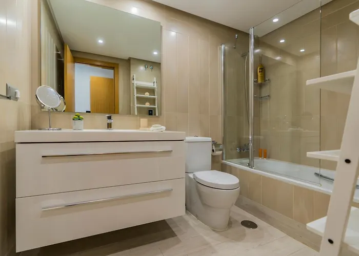 شقة 3 Bedroom Arqueros *