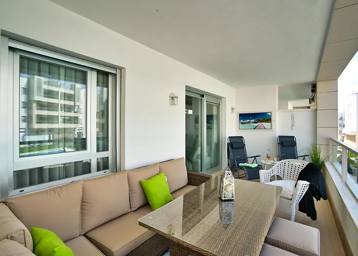 شقة 3 Bedroom Arqueros *